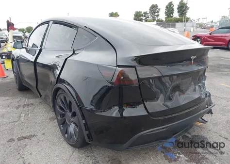 2022 Tesla Model Y Performance Dual Motor All-Wheel Drive from USA, damaged, VIN 7SAYGDEF6NF453649